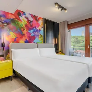 bilbao-apartamentos-atxuri.basquecountryhotels.org/